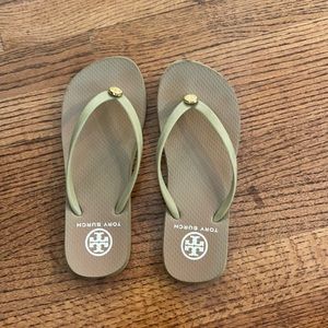 Tory Burch Flip flops